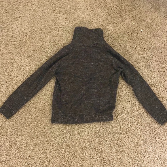 Turtle neck sweater - Picture 2 of 2